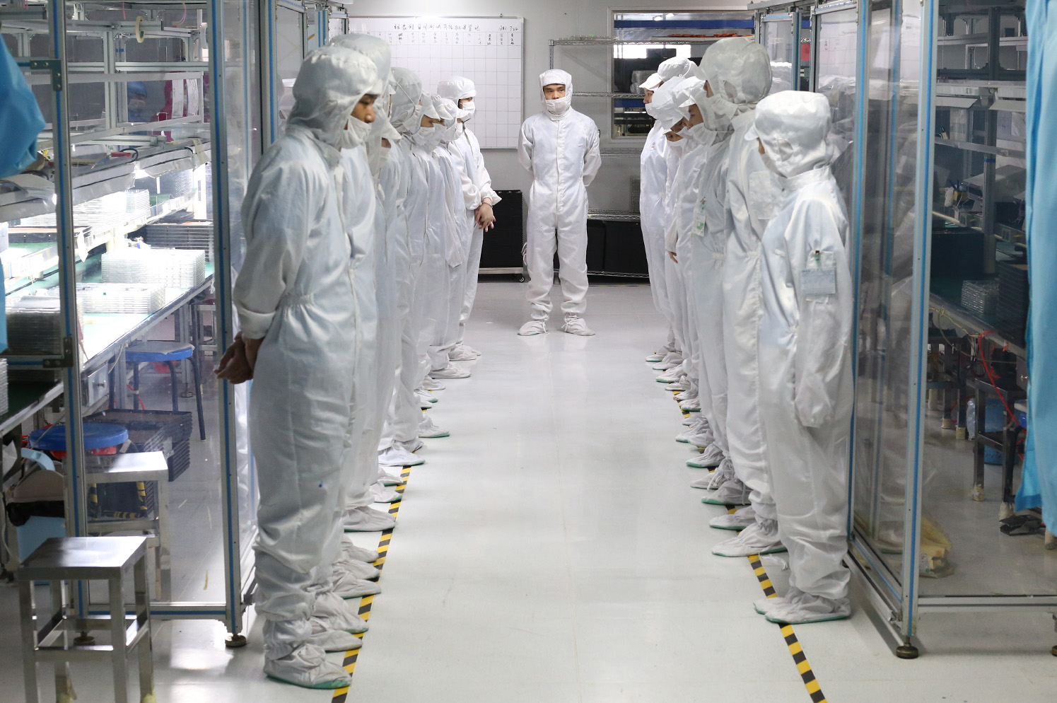 lcm液晶顯示屏廠家哪些崗位起到關鍵性的作用？